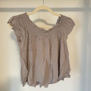 Aritzia Talula Off-Shoulder Top